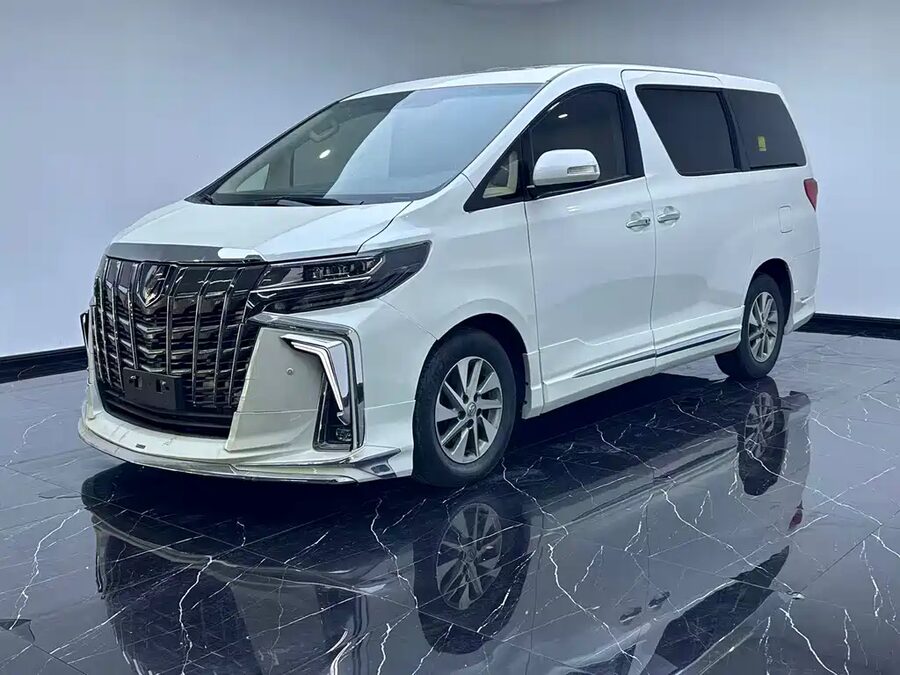 Toyota Alphard, 2015 — фото продавца с che168