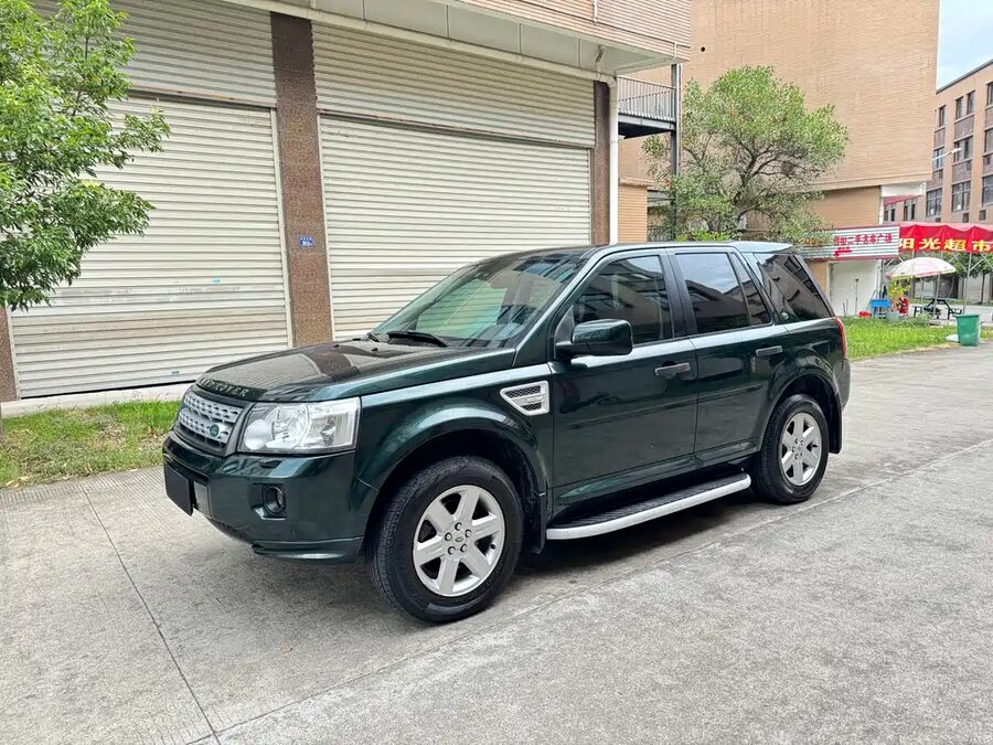Land Rover Freelander 2, 2011 — фото продавца с che168
