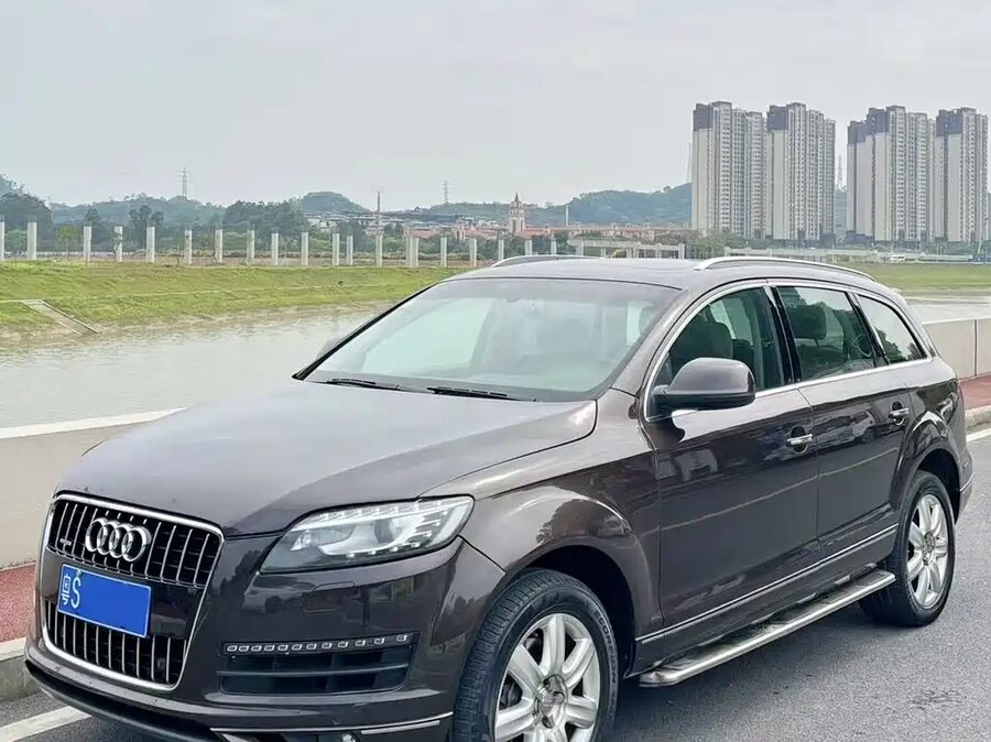 Audi Q7, 2010 — фото продавца с che168
