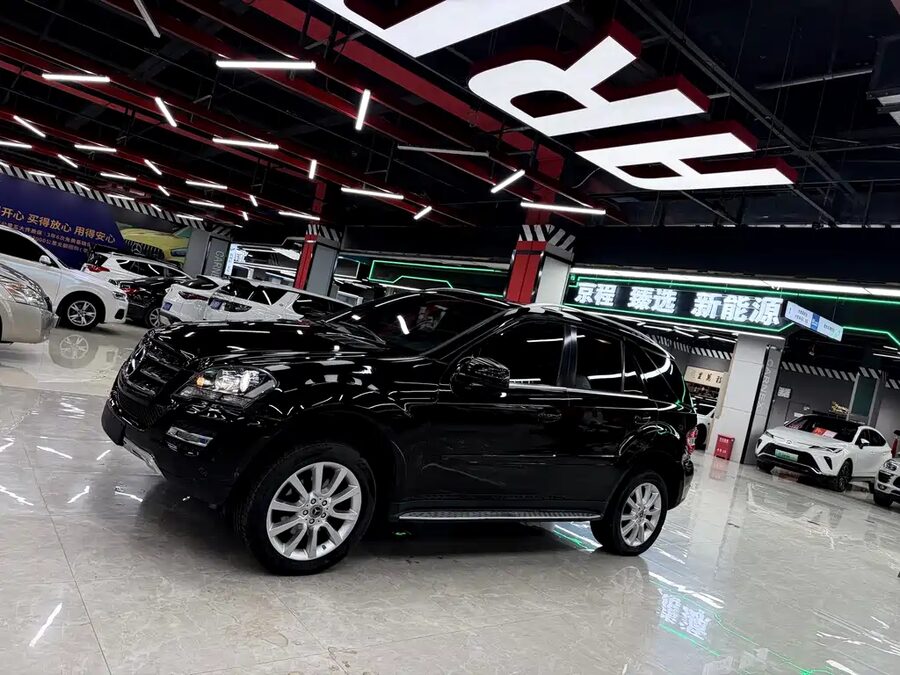 Mercedes-Benz M-Class, 2011 — фото продавца с che168