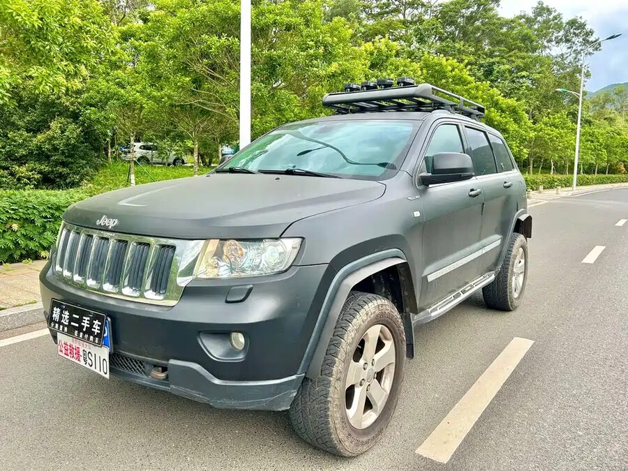 Jeep Grand Cherokee (Import), 2013 — фото продавца с che168