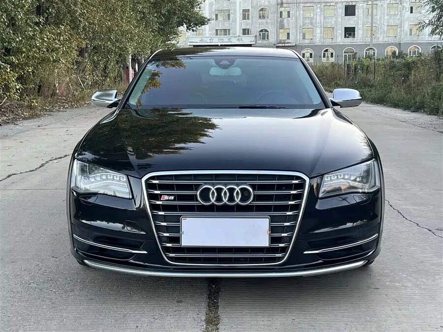 Audi S8, 2013 — фото продавца с che168