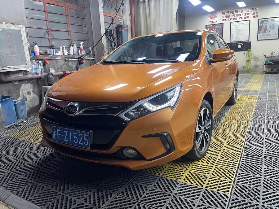BYD Qin NEV, 2015 — фото продавца с che168