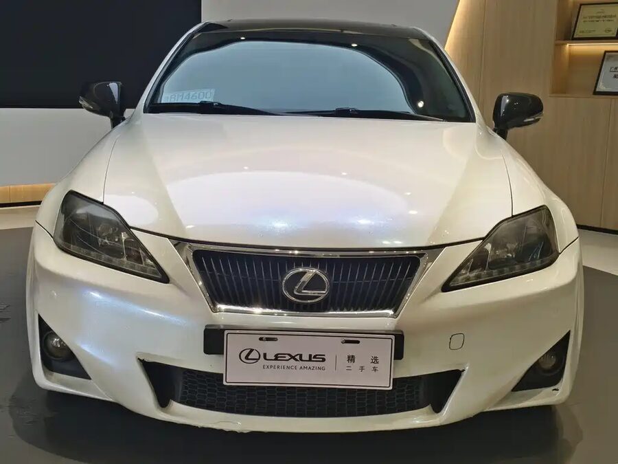 Lexus IS, 2012 — фото продавца с che168