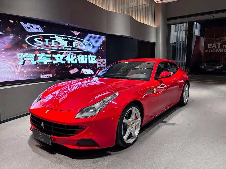 Ferrari FF, 2014 — фото продавца с che168