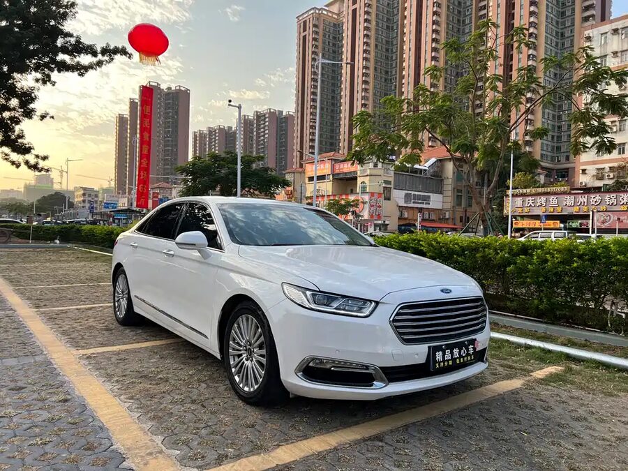 Ford Taurus, 2016 — фото продавца с che168