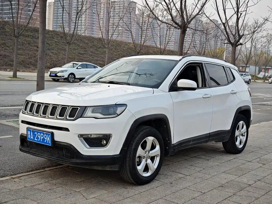 Jeep Compass, 2018 — фото продавца с che168
