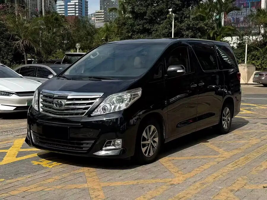 Toyota Alphard, 2015 — фото продавца с che168