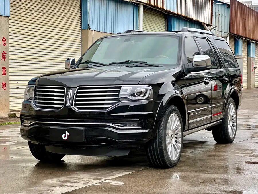 Lincoln Navigator, 2017 — фото продавца с che168