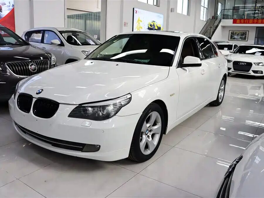BMW 5 Series, 2010 — фото продавца с che168