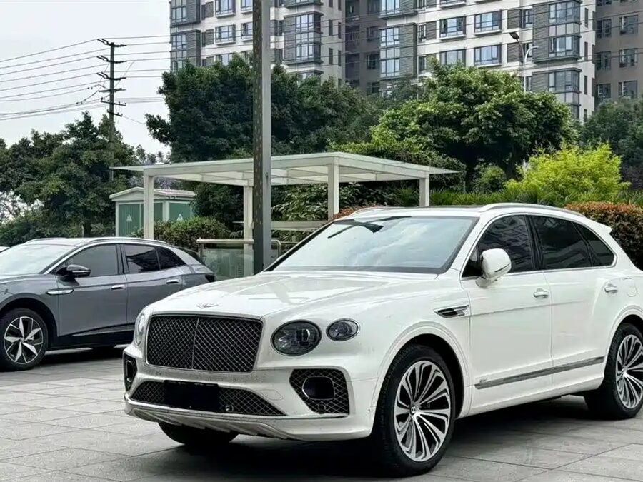Bentley Bentayga PHEV, 2022 — фото продавца с che168