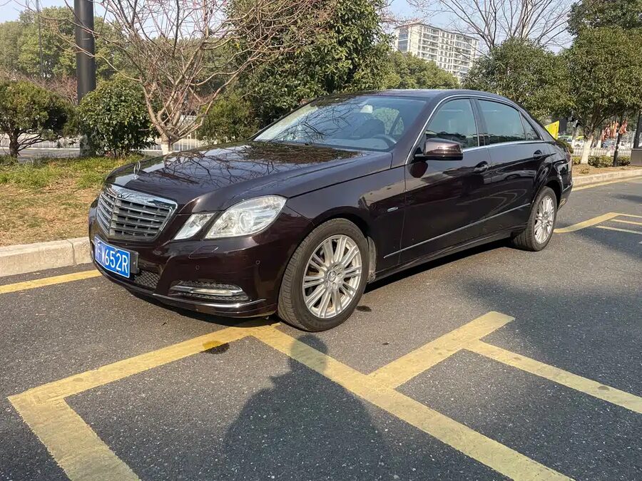 Mercedes-Benz E-Class, 2012 — фото продавца с che168