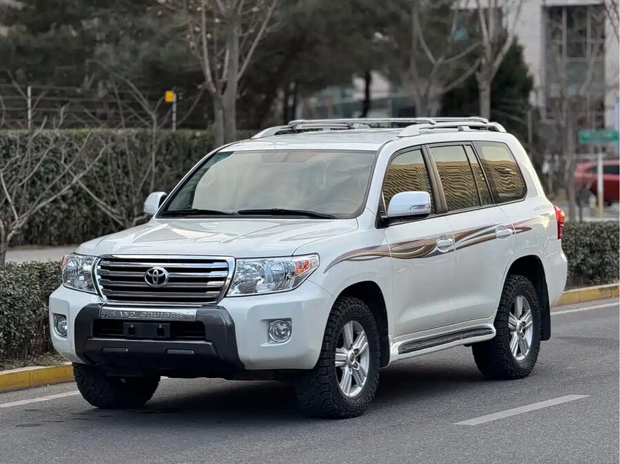 Toyota Land Cruiser, 2016 — фото продавца с che168