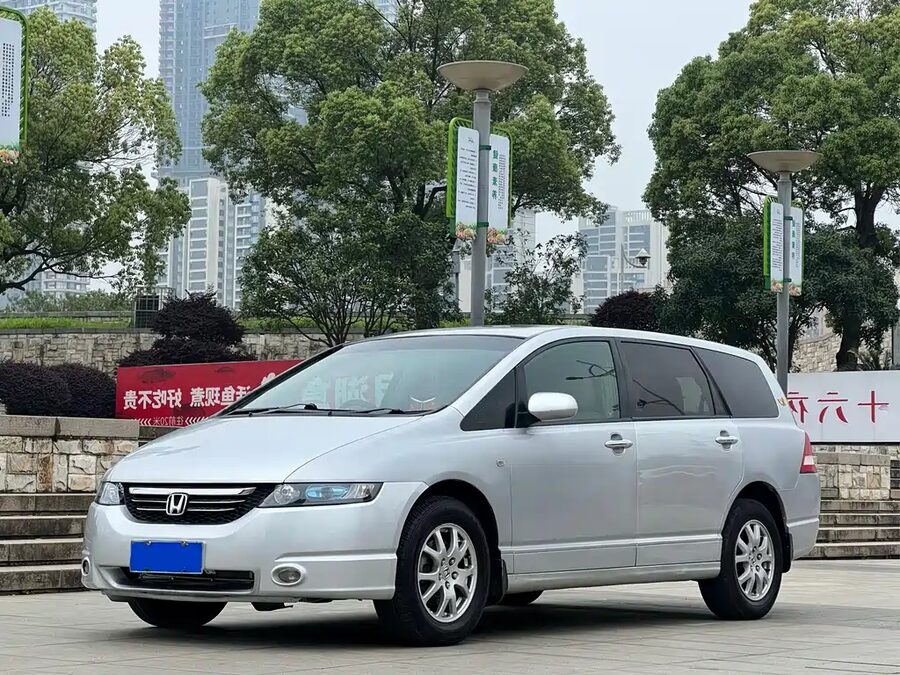 Honda Odyssey, 2005 — фото продавца с che168