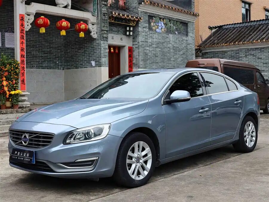 Volvo S60, 2017 — фото продавца с che168