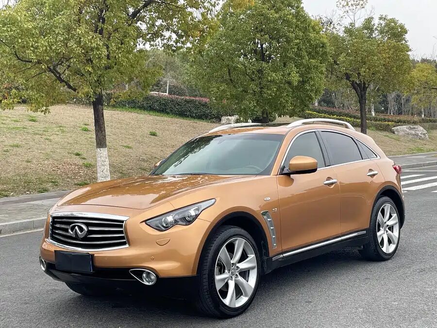 Infiniti QX70, 2015 — фото продавца с che168