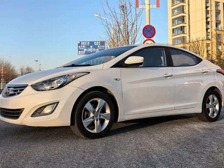 Hyundai Elantra Langdong, 2013 — фото продавца с che168