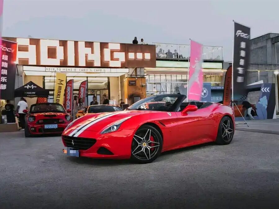 Ferrari California T, 2015 — фото продавца с che168