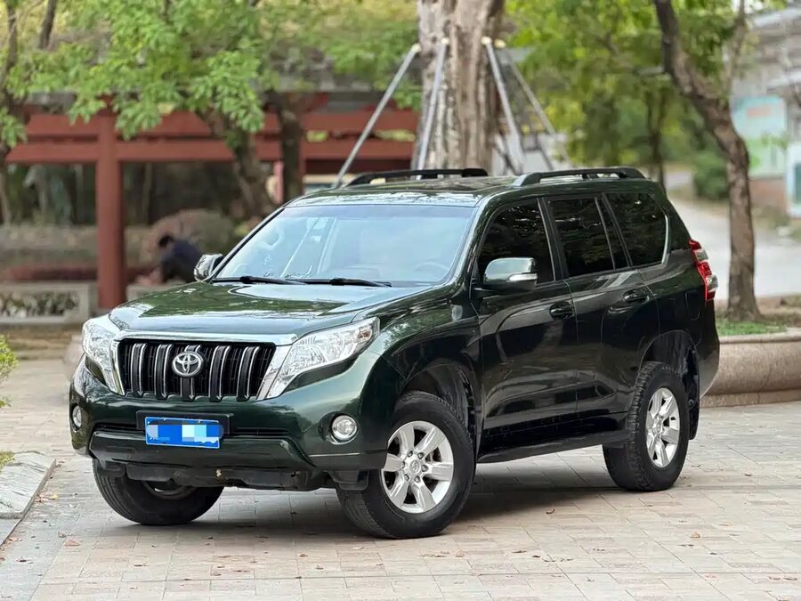 Toyota Prado, 2015 — фото продавца с che168