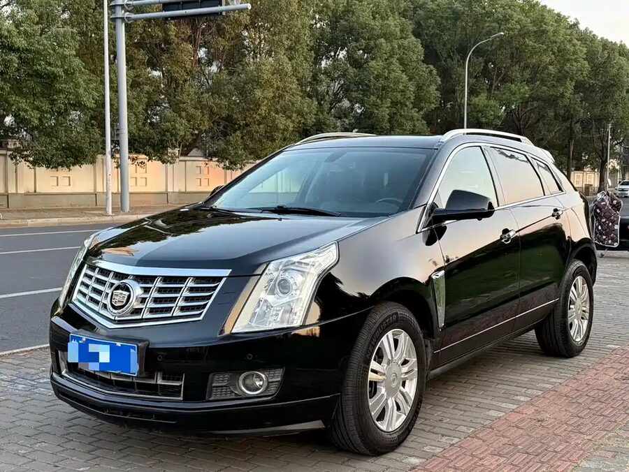 Cadillac SRX, 2015 — фото продавца с che168