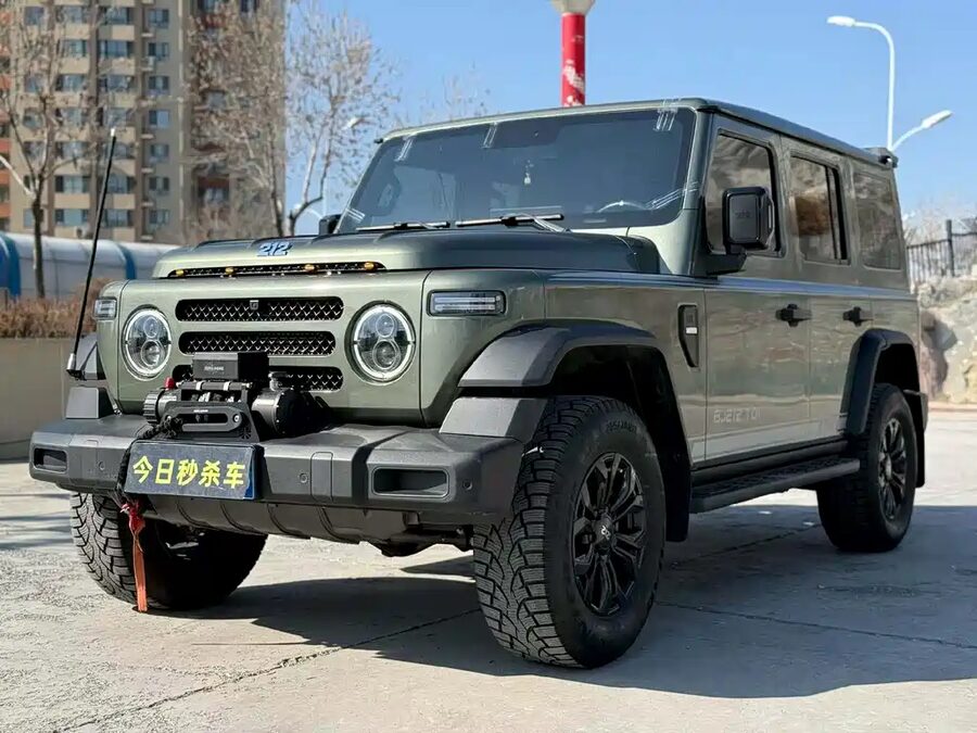 212 212 T01, 2024 — фото продавца с che168