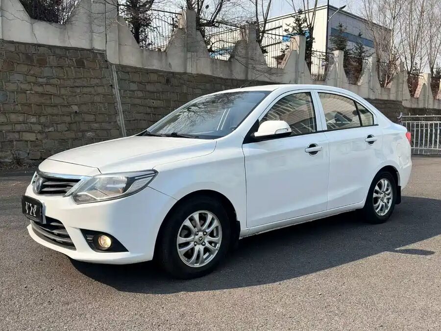 Changan V3, 2016 — фото продавца с che168
