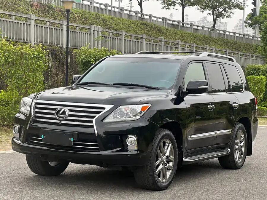 Lexus LX, 2013 — фото продавца с che168