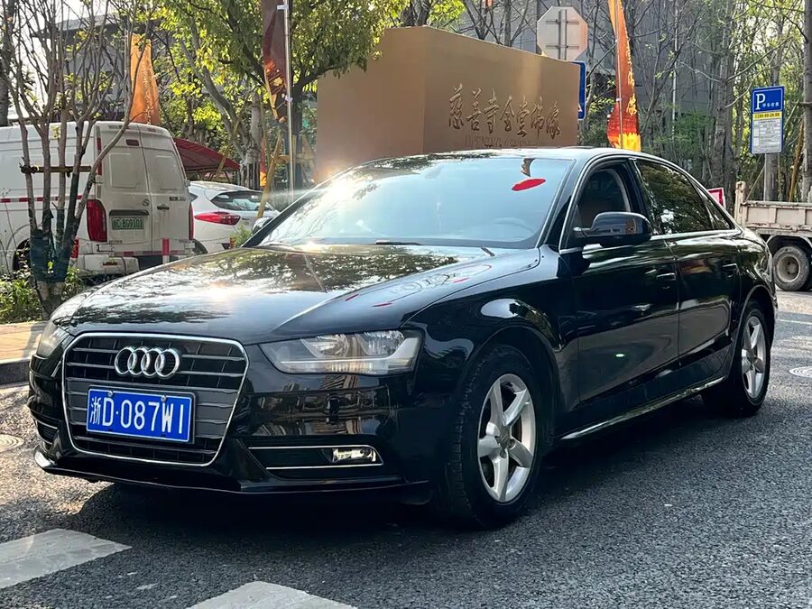 Audi A4L, 2013 — фото продавца с che168