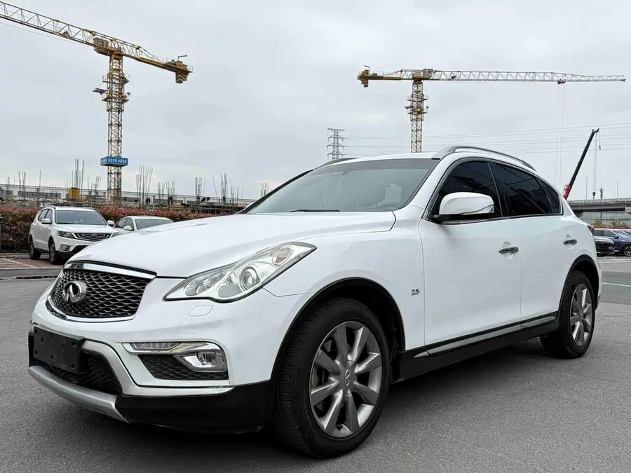 Infiniti QX50, 2016 — фото продавца с che168