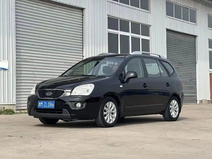 Kia Carens, 2011 — фото продавца с che168