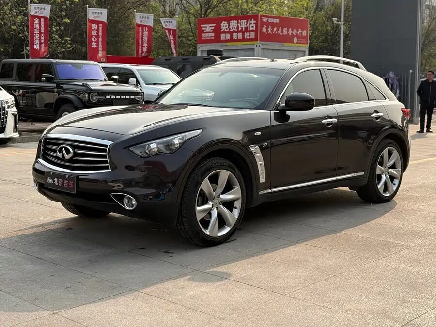 Infiniti QX70, 2015 — фото продавца с che168