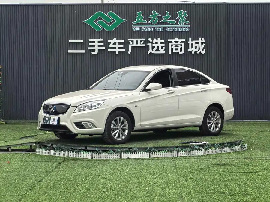 BAIC New Energy EU, 2017 — фото продавца с che168