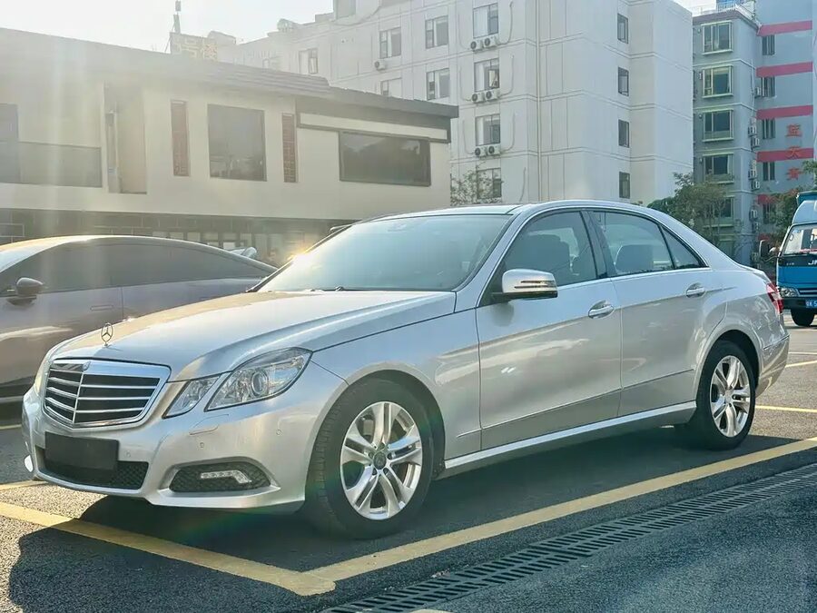 Mercedes-Benz E-Class, 2010 — фото продавца с che168