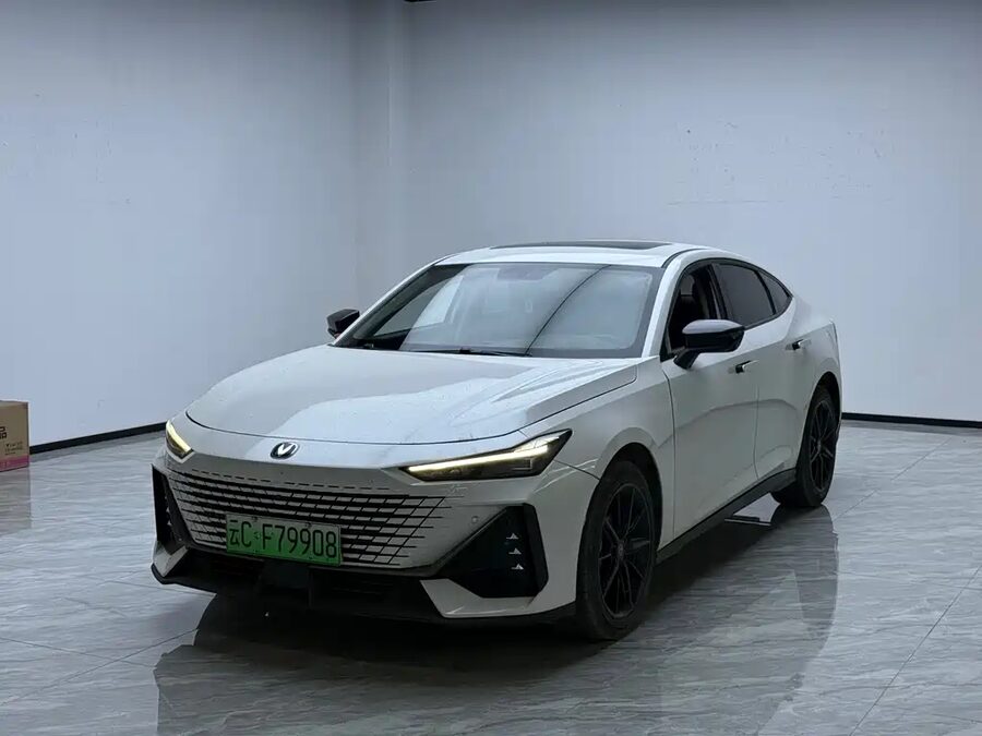Changan UNI-V iDD, 2023 — фото продавца с che168