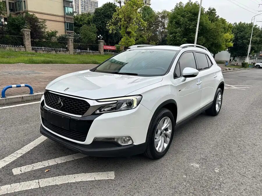 DS DS 6, 2016 — фото продавца с che168