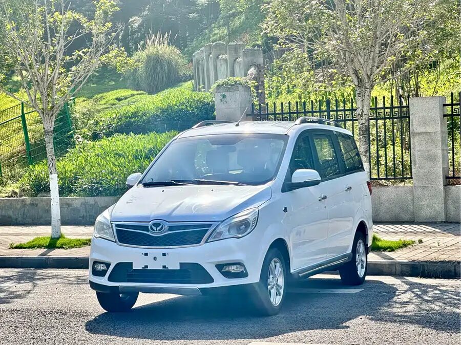 Huasu Huansu H2, 2016 — фото продавца с che168