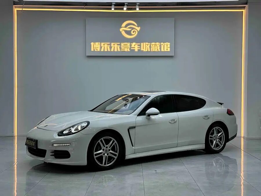 Porsche Panamera, 2013 — фото продавца с che168
