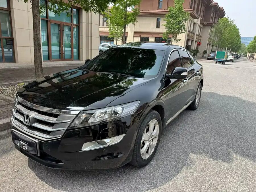 Honda Crosstour, 2013 — фото продавца с che168