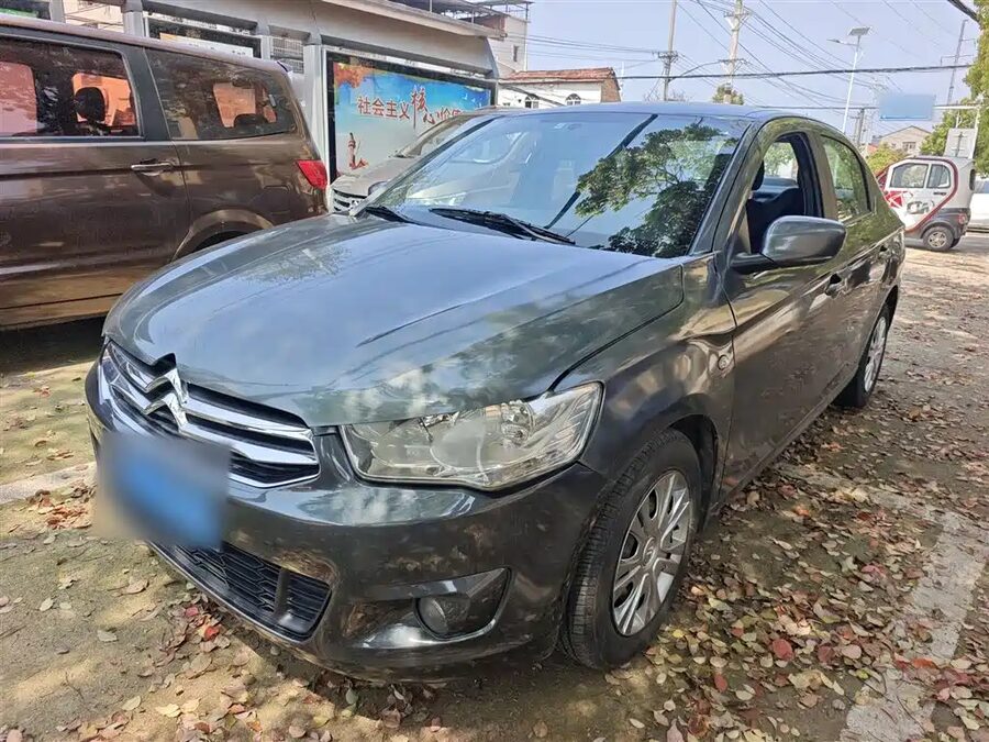 Citroen Elysee, 2016 — фото продавца с che168