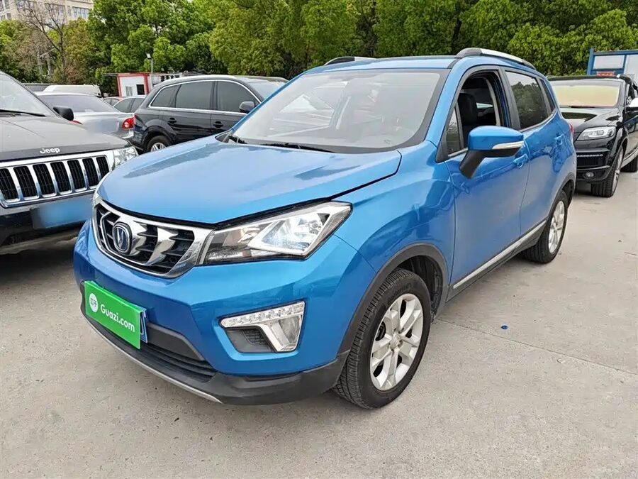 Changan CS15, 2016 — фото продавца с che168