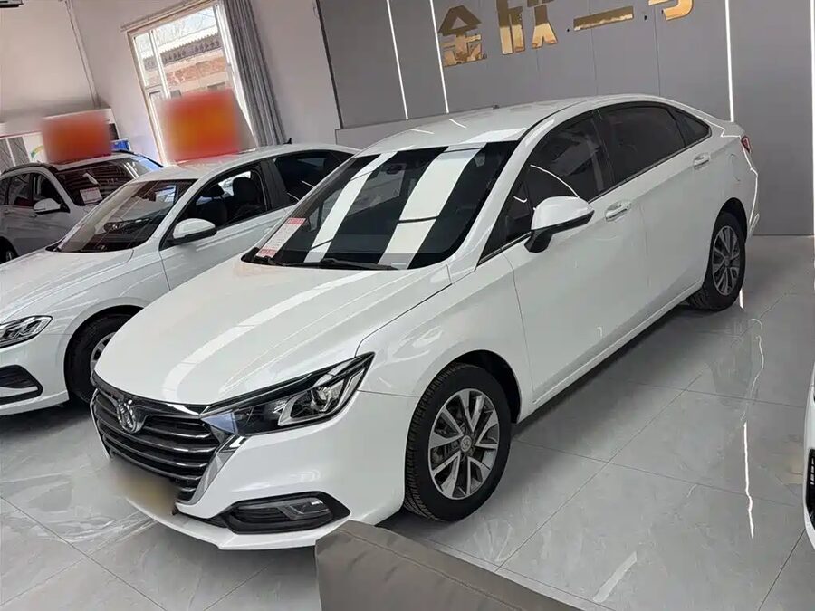 BAIC Senova D50, 2019 — фото продавца с che168