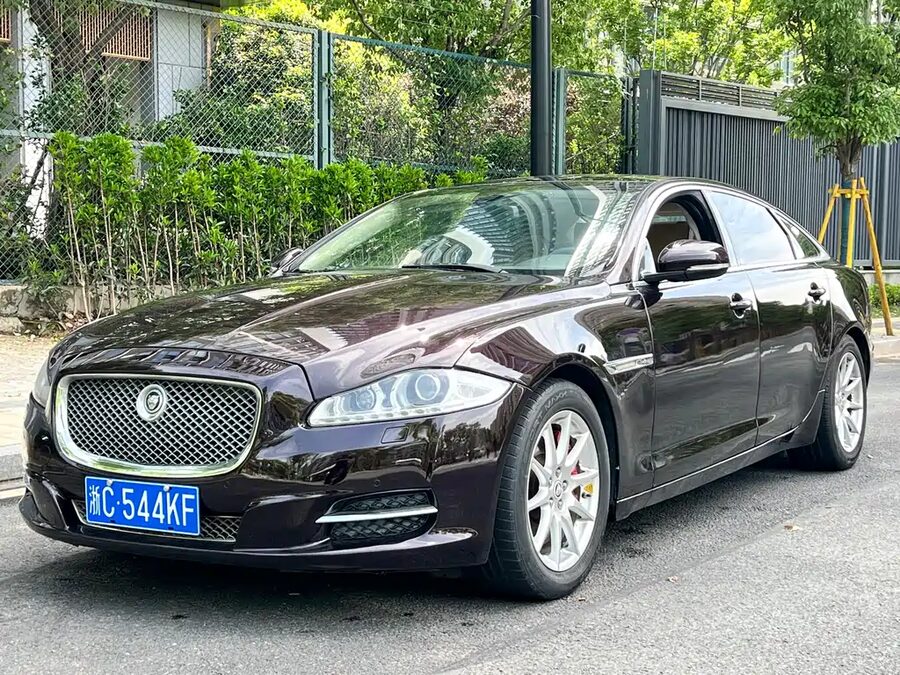 Jaguar XJ, 2011 — фото продавца с che168