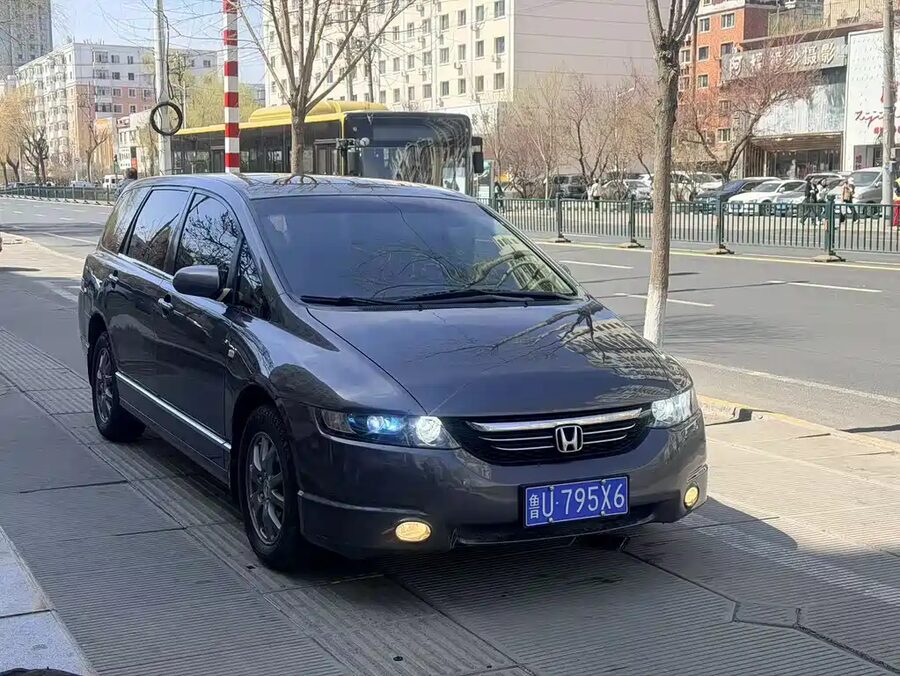 Honda Odyssey, 2008 — фото продавца с che168