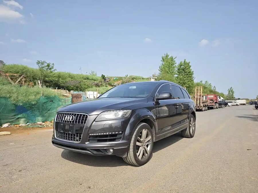 Audi Q7, 2011 — фото продавца с che168