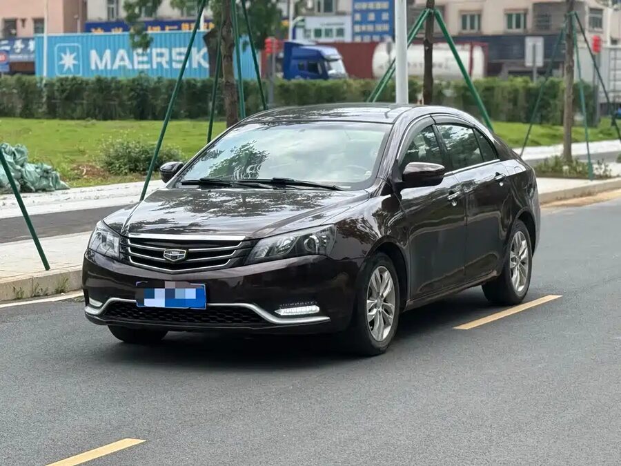 Geely Emgrand, 2015 — фото продавца с che168