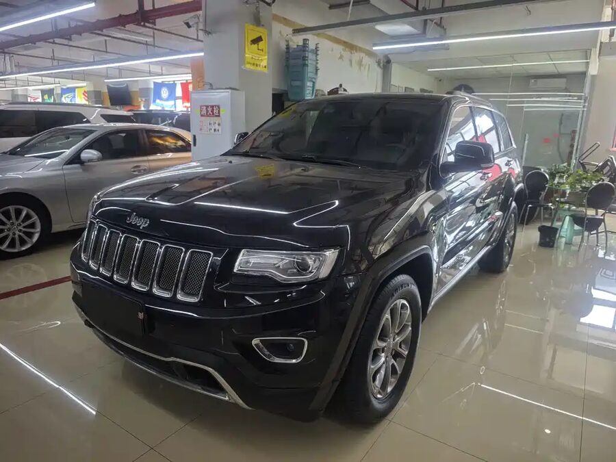 Jeep Grand Cherokee (Import), 2015 — фото продавца с che168