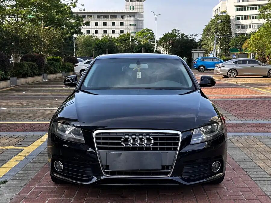 Audi A4L, 2011 — фото продавца с che168