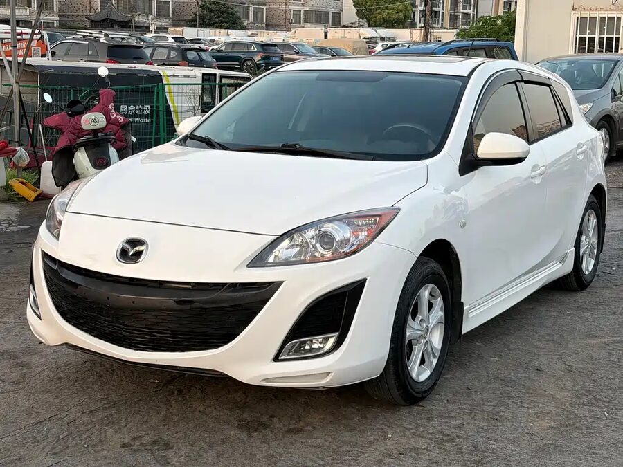 Mazda 3 Xingcheng, 2013 — фото продавца с che168