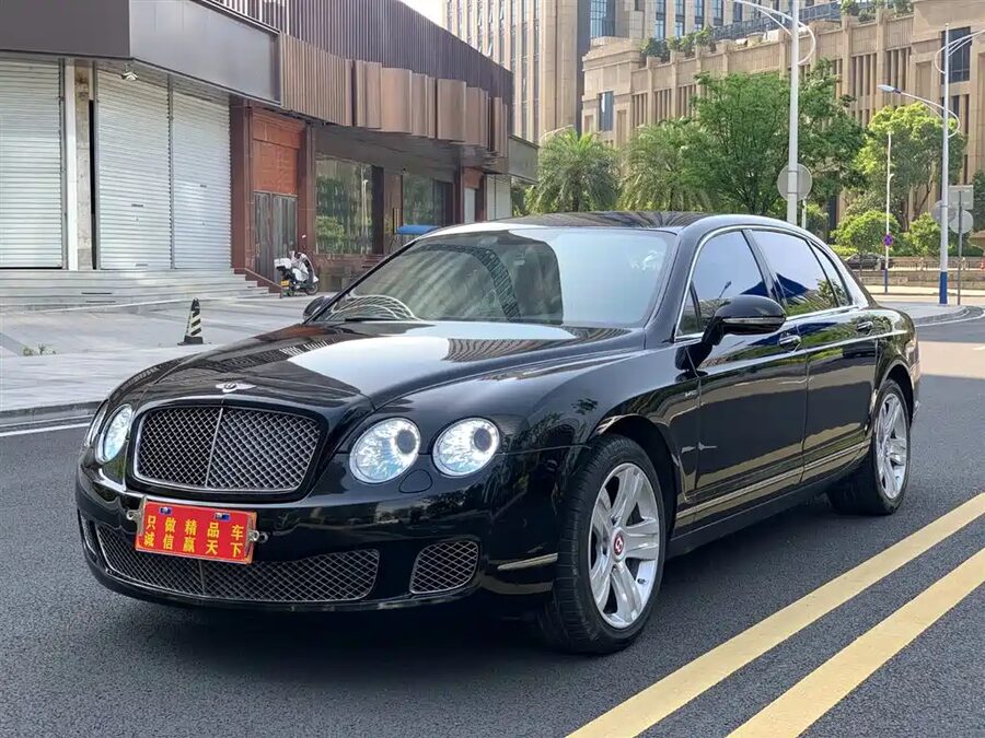 Bentley Flying Spur, 2012 — фото продавца с che168