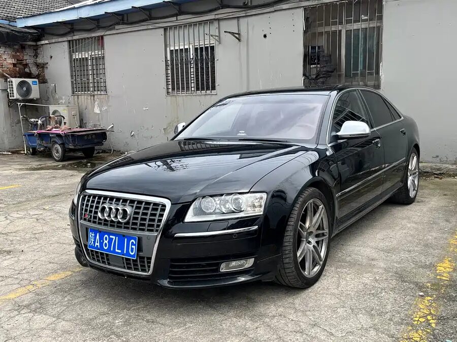 Audi S8, 2015 — фото продавца с che168